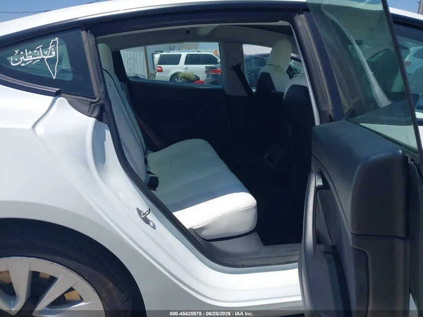 Tesla Model 3 Long Range Dual Motor All-Wheel Drive, снимка 8 - Автомобили и джипове - 55272166