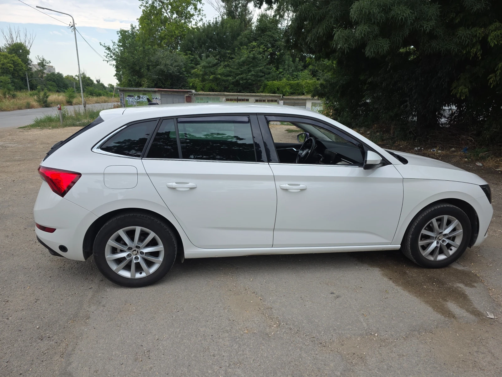 Skoda Scala, снимка 3 - Автомобили и джипове - 55492674