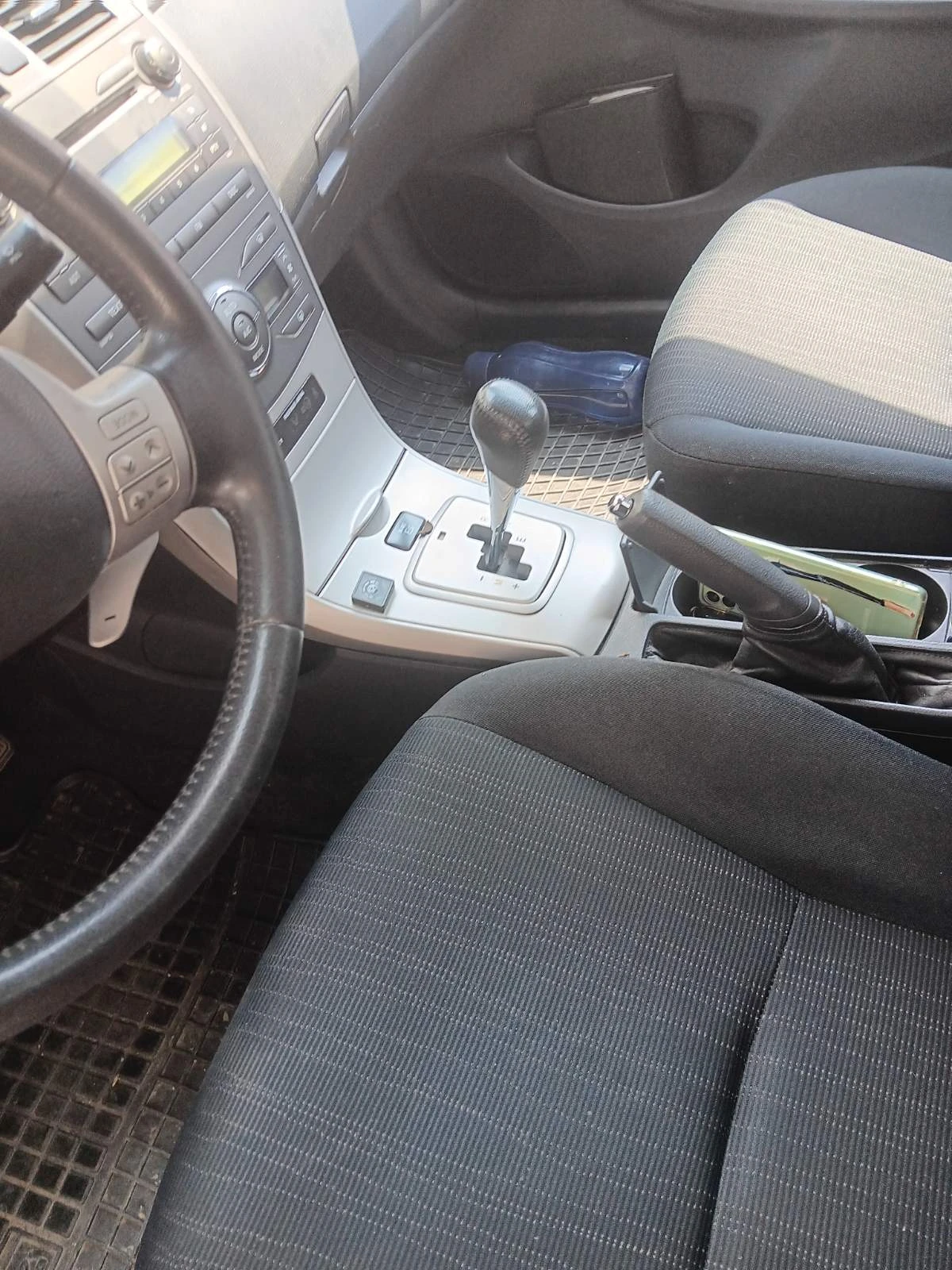 Toyota Corolla, снимка 6 - Автомобили и джипове - 55667921