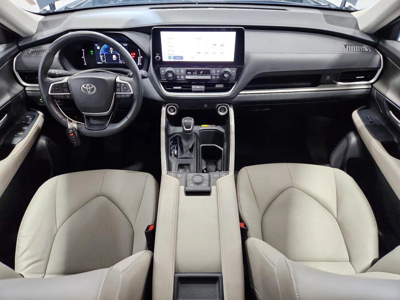 Toyota Grand Highlander 2.4l Xle, снимка 8 - Автомобили и джипове - 55878543