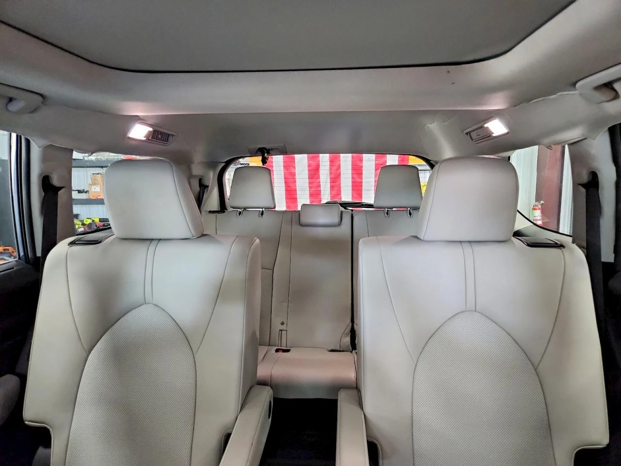 Toyota Grand Highlander 2.4l Xle, снимка 10 - Автомобили и джипове - 55878543