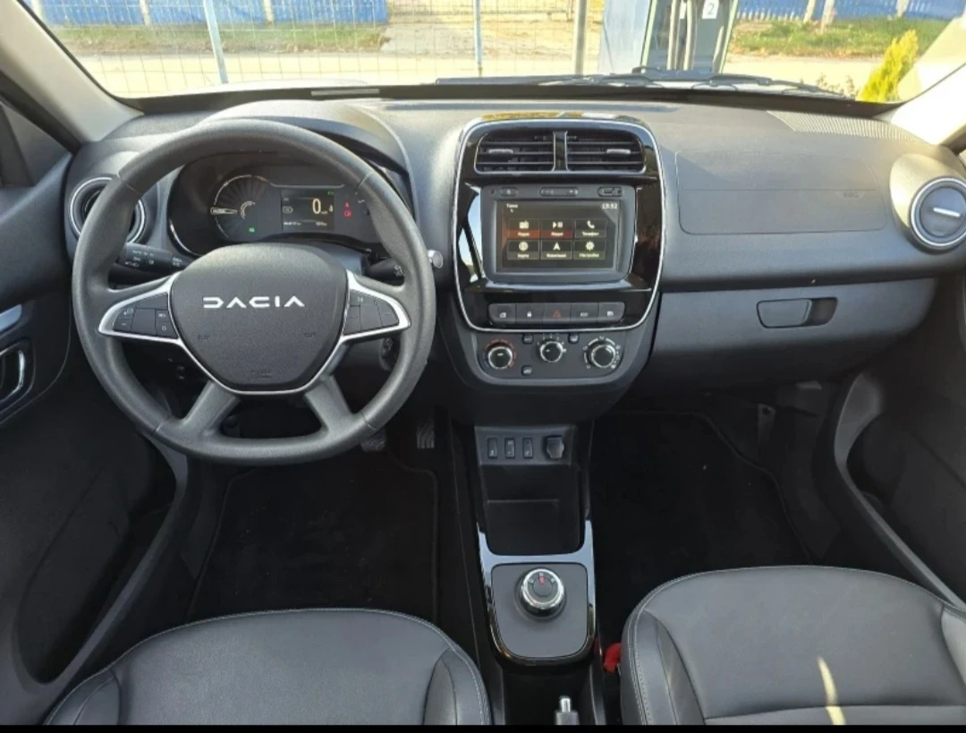 Dacia Spring, снимка 5 - Автомобили и джипове - 55969731