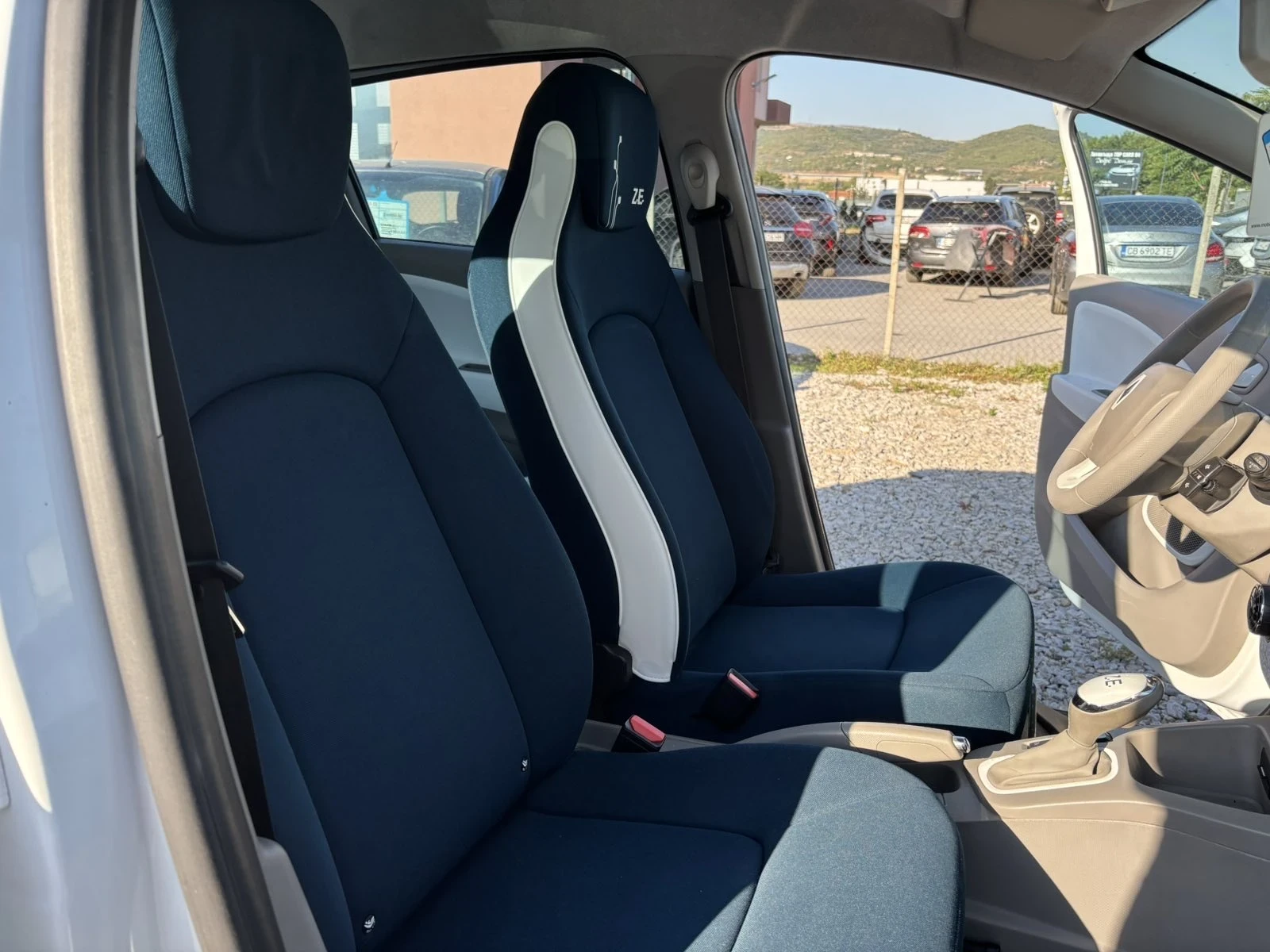 Renault Zoe 22KWh, снимка 12 - Автомобили и джипове - 56554731