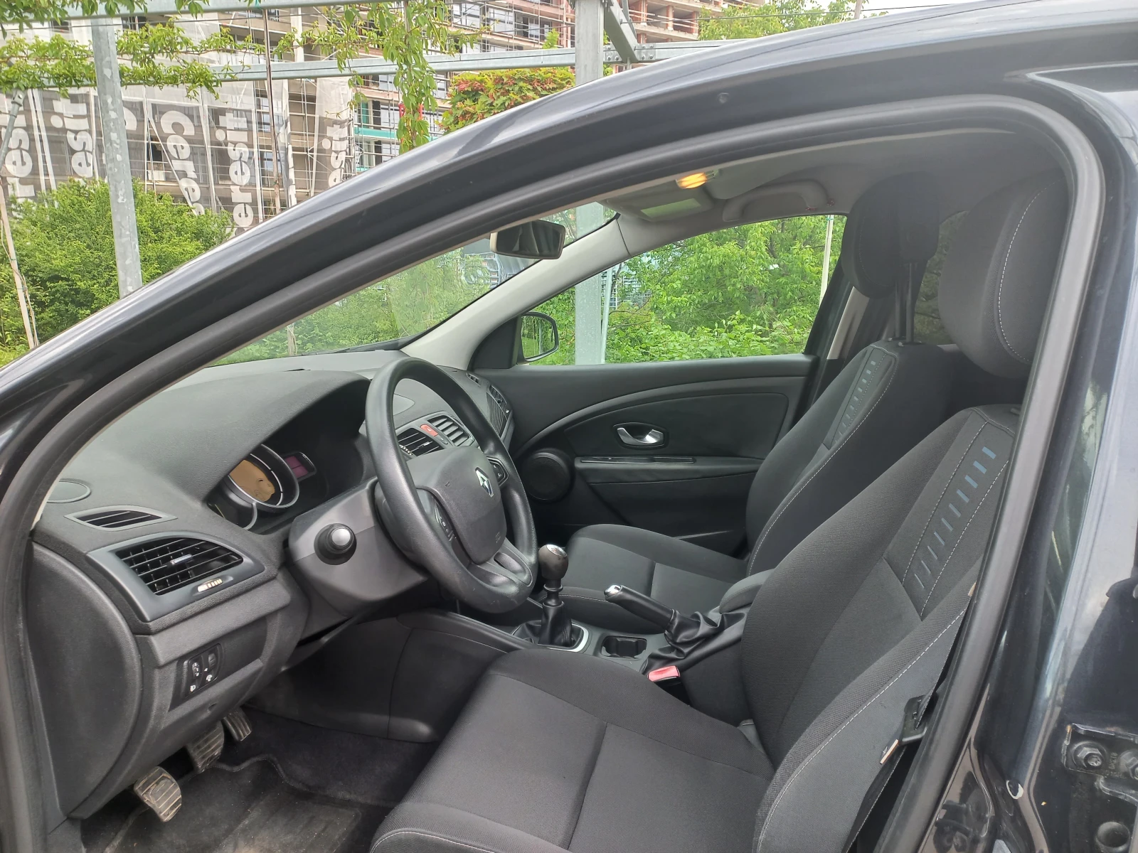 Renault Megane, снимка 5 - Автомобили и джипове - 56697963