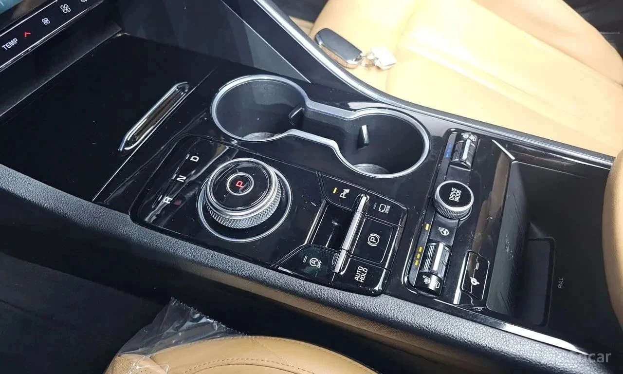 Kia K5, снимка 9 - Автомобили и джипове - 56726722