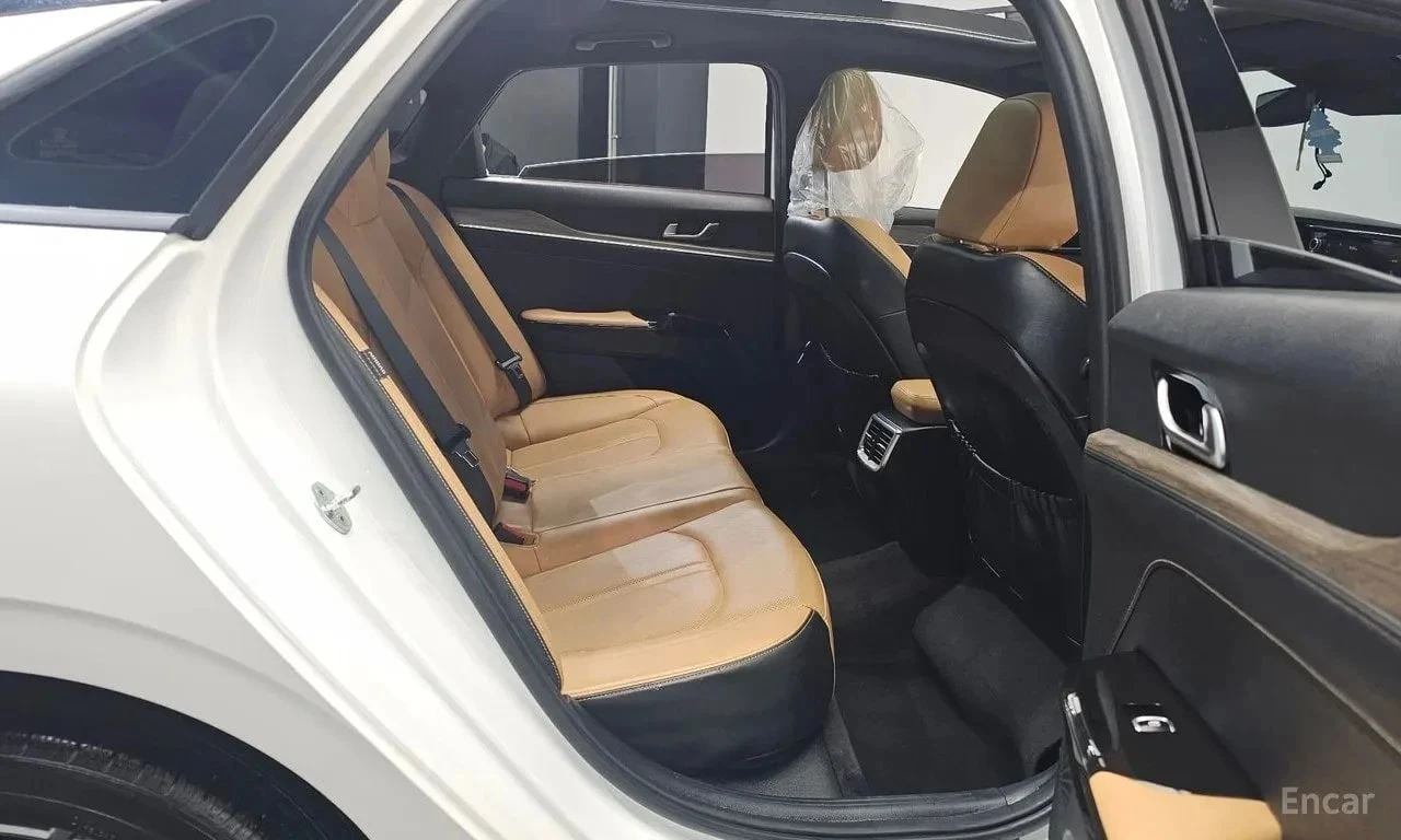 Kia K5, снимка 12 - Автомобили и джипове - 56726722