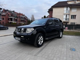 Nissan Pathfinder 2.5D 7 места Автоматик , снимка 2