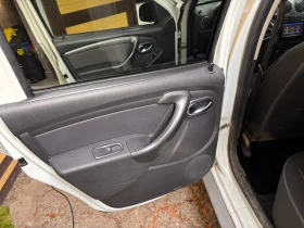 Dacia Duster, снимка 13