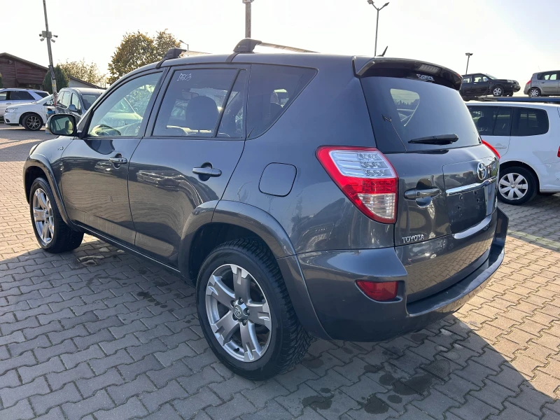 Toyota Rav4 2.2D AVTOMAT/NAVI 4X4 , снимка 8 - Автомобили и джипове - 47764139