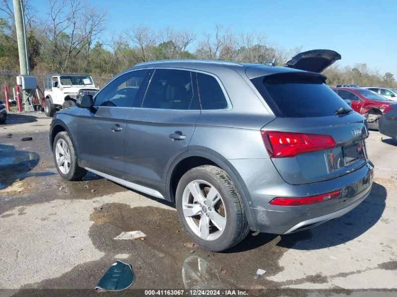 Audi Q5, снимка 4 - Автомобили и джипове - 48717834