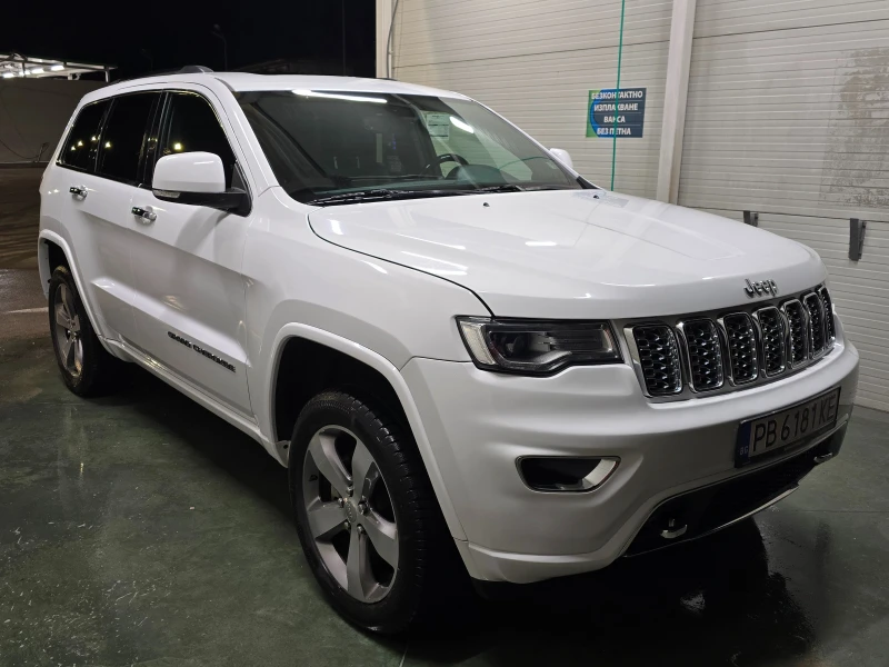 Jeep Grand cherokee Overland, снимка 3 - Автомобили и джипове - 49170697