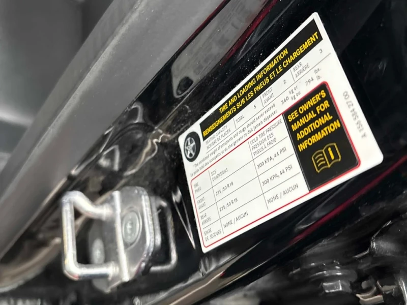 Mercedes-Benz GLA * 250 * CARFAX * БЕЗ ПЪРВОНАЧАЛНА ВНОСКА, снимка 11 - Автомобили и джипове - 53143076