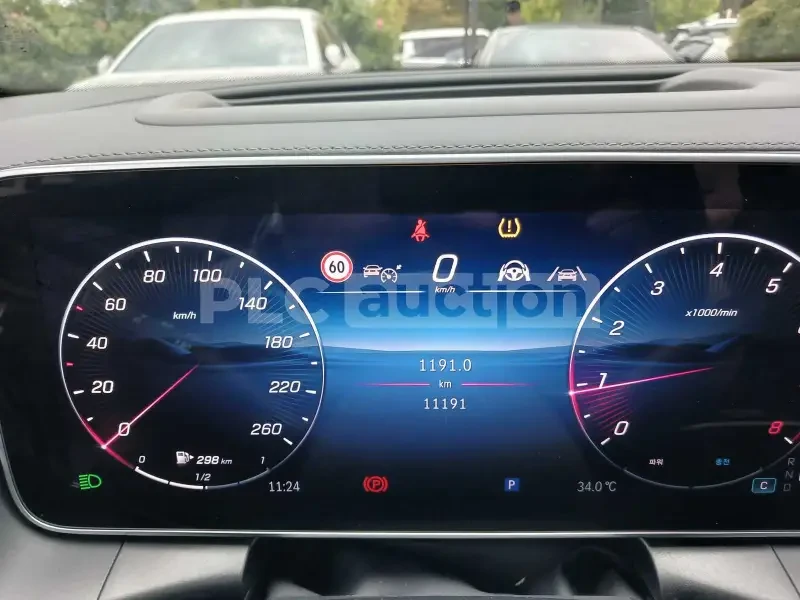 Mercedes-Benz GLC COUPE / BURMESTER /HEAD UP /ЦЕНА ДО БЪЛГАРИЯ, снимка 8 - Автомобили и джипове - 55408608