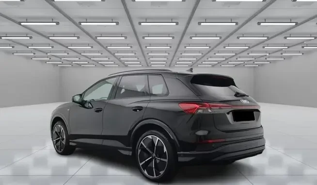 Audi Q4 e-Tron 45 Quattro = S-line = Гаранция, снимка 2 - Автомобили и джипове - 55477223