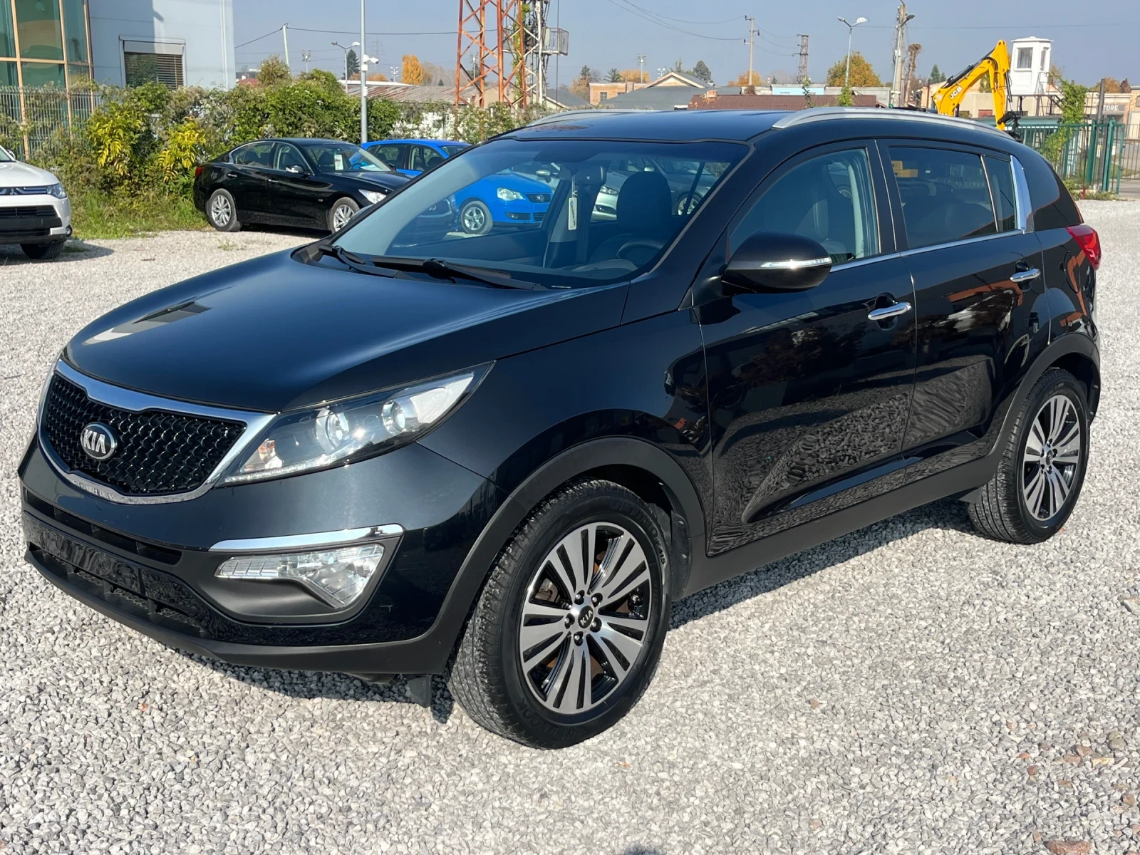 Kia Sportage 1.7CRDI-115k.c. HIGH TECH Stop&go 2WD - изображение 2