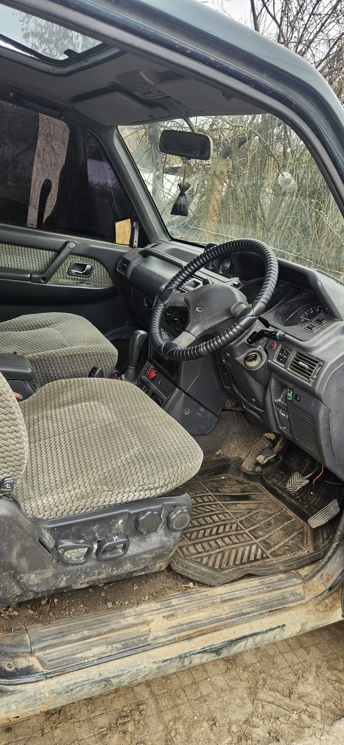 Mitsubishi Pajero  - изображение 6