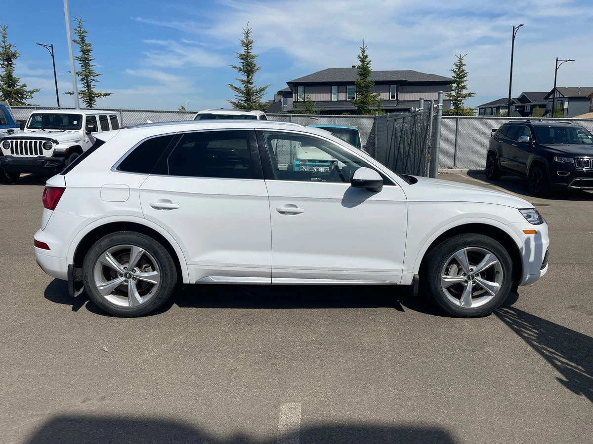 Audi Q5 Technik * ЦЕНА ДО БЪЛГАРИЯ * (CARFAX) - изображение 3