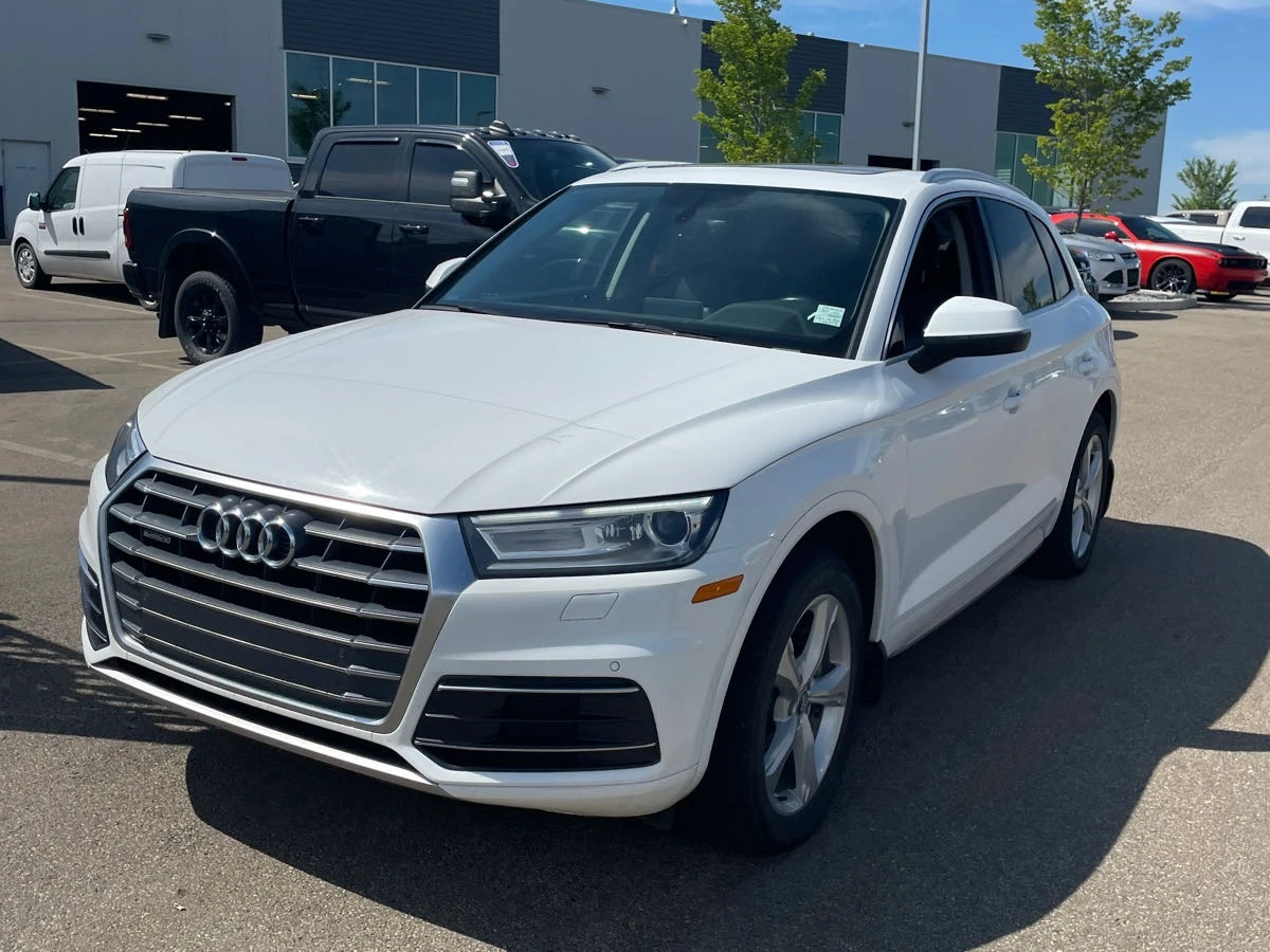 Audi Q5 Technik * ЦЕНА ДО БЪЛГАРИЯ * (CARFAX) - изображение 2