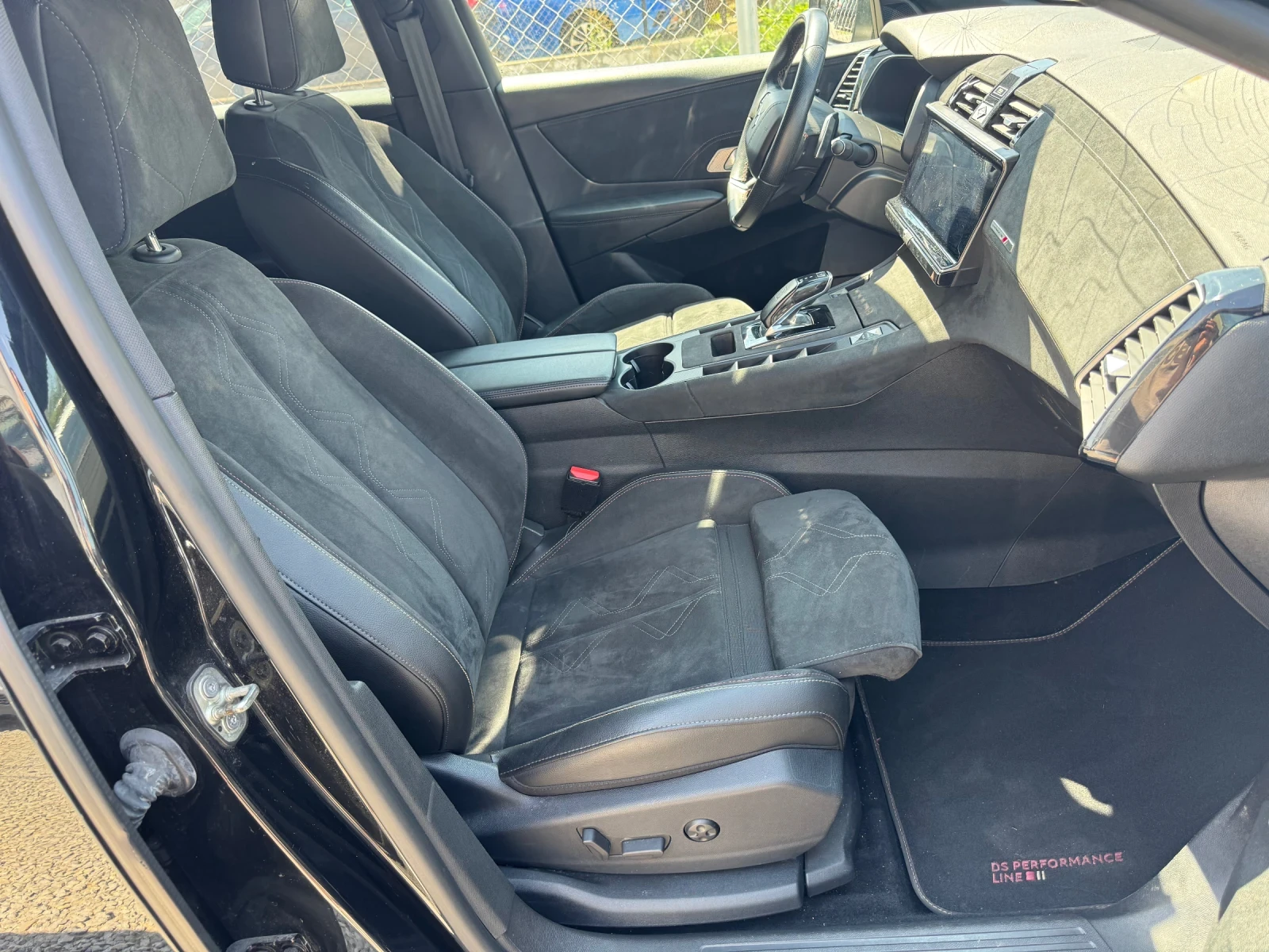 DS DS 7 Crossback 4WD* 82900km* Plug in* Панорама* КОЖА* КАМЕРА - изображение 9