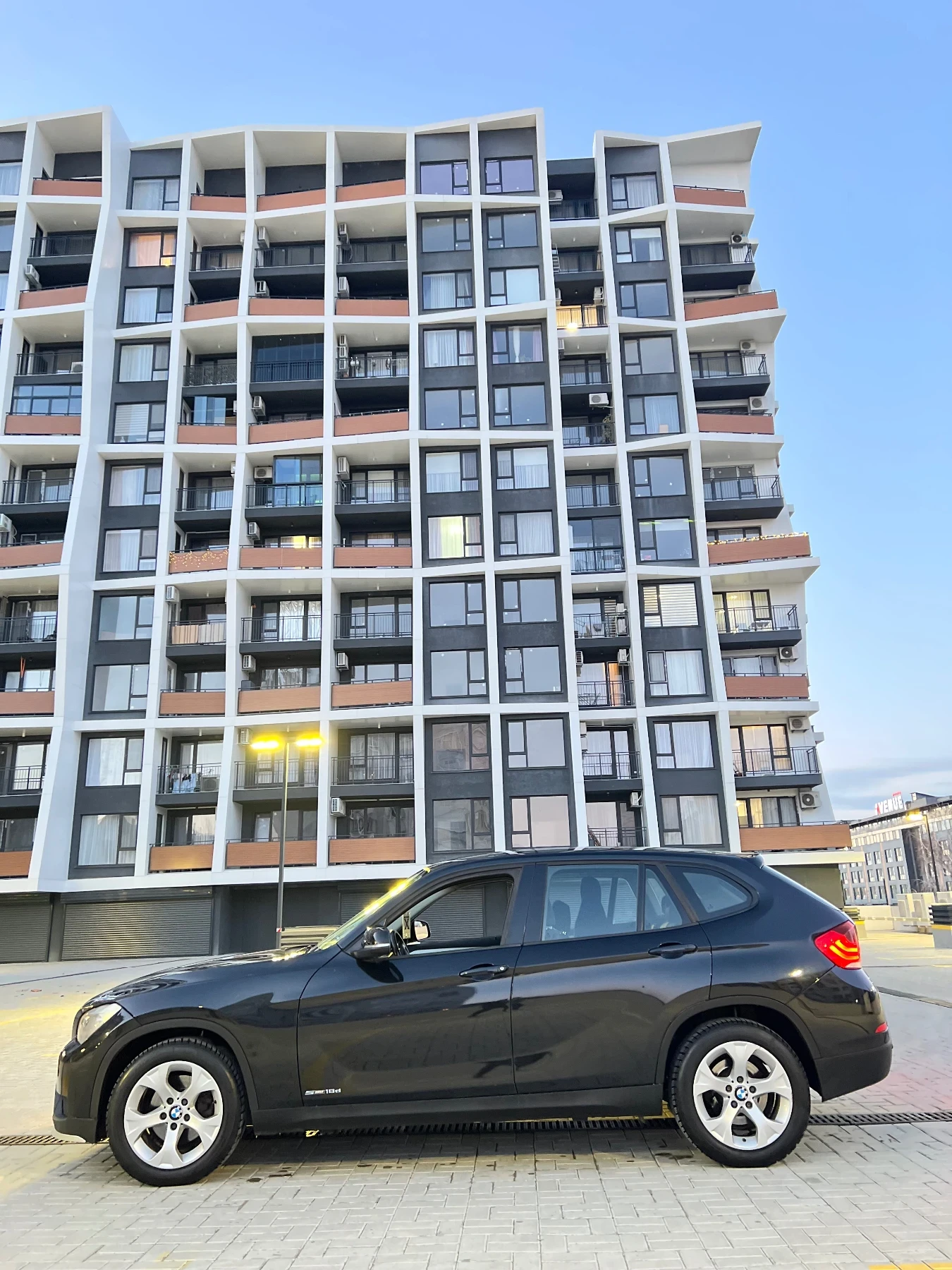 BMW X1 2.0d X-drive 2016г - изображение 4