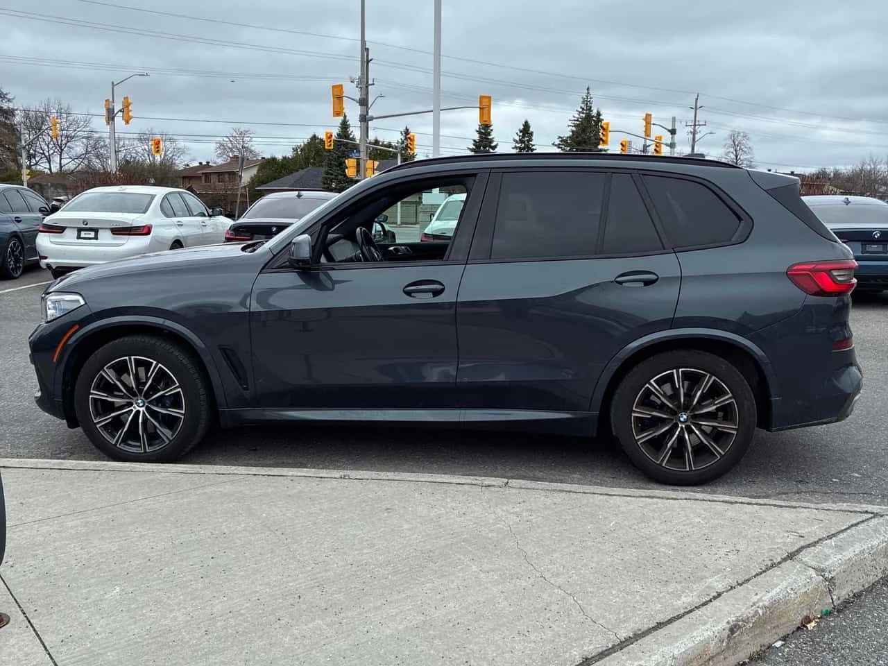 BMW X5 xDrive40i  CARFAX, снимка 2 - Автомобили и джипове - 54507738