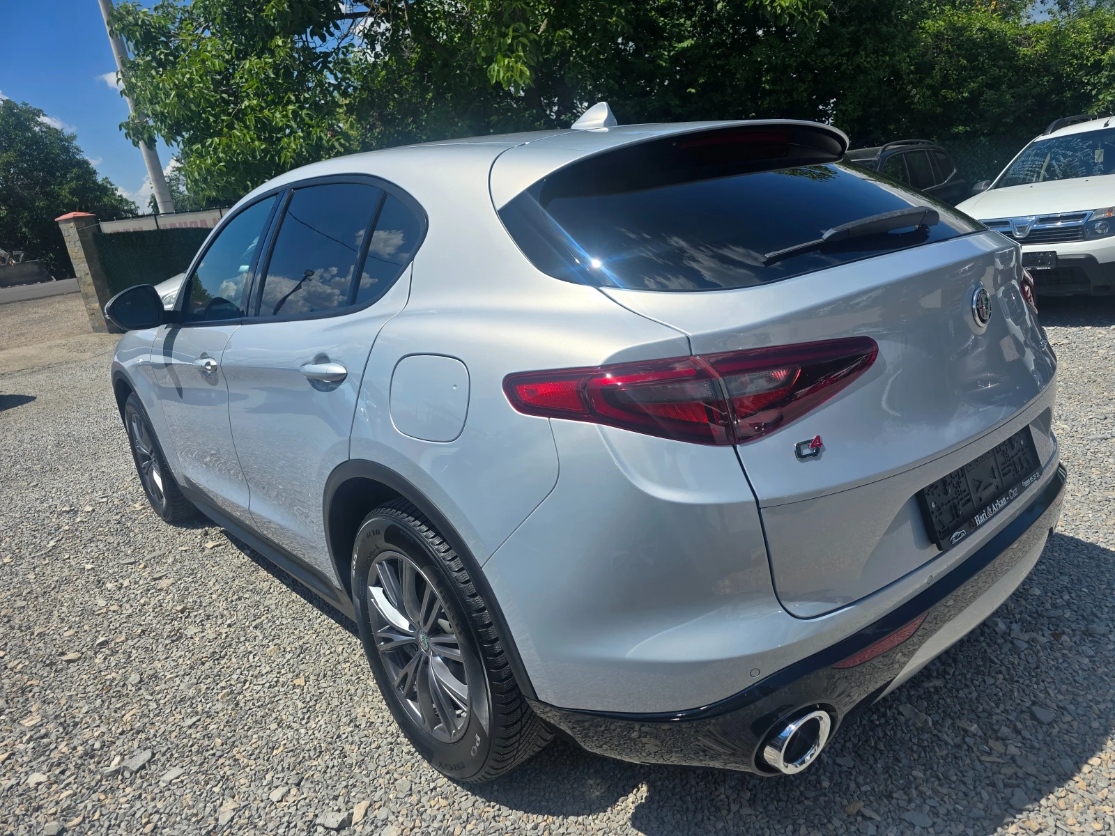 Alfa Romeo Stelvio 2.2MGTD-210 К.С-ЕВРО 6В-4Х4-АЖТОМАТИК -8 СК-НАВИ, снимка 4 - Автомобили и джипове - 55232999