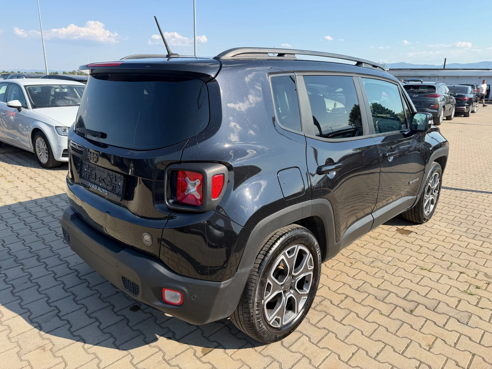 Jeep Renegade 1.4GAZ NAVI EURO 6, снимка 6 - Автомобили и джипове - 55551972