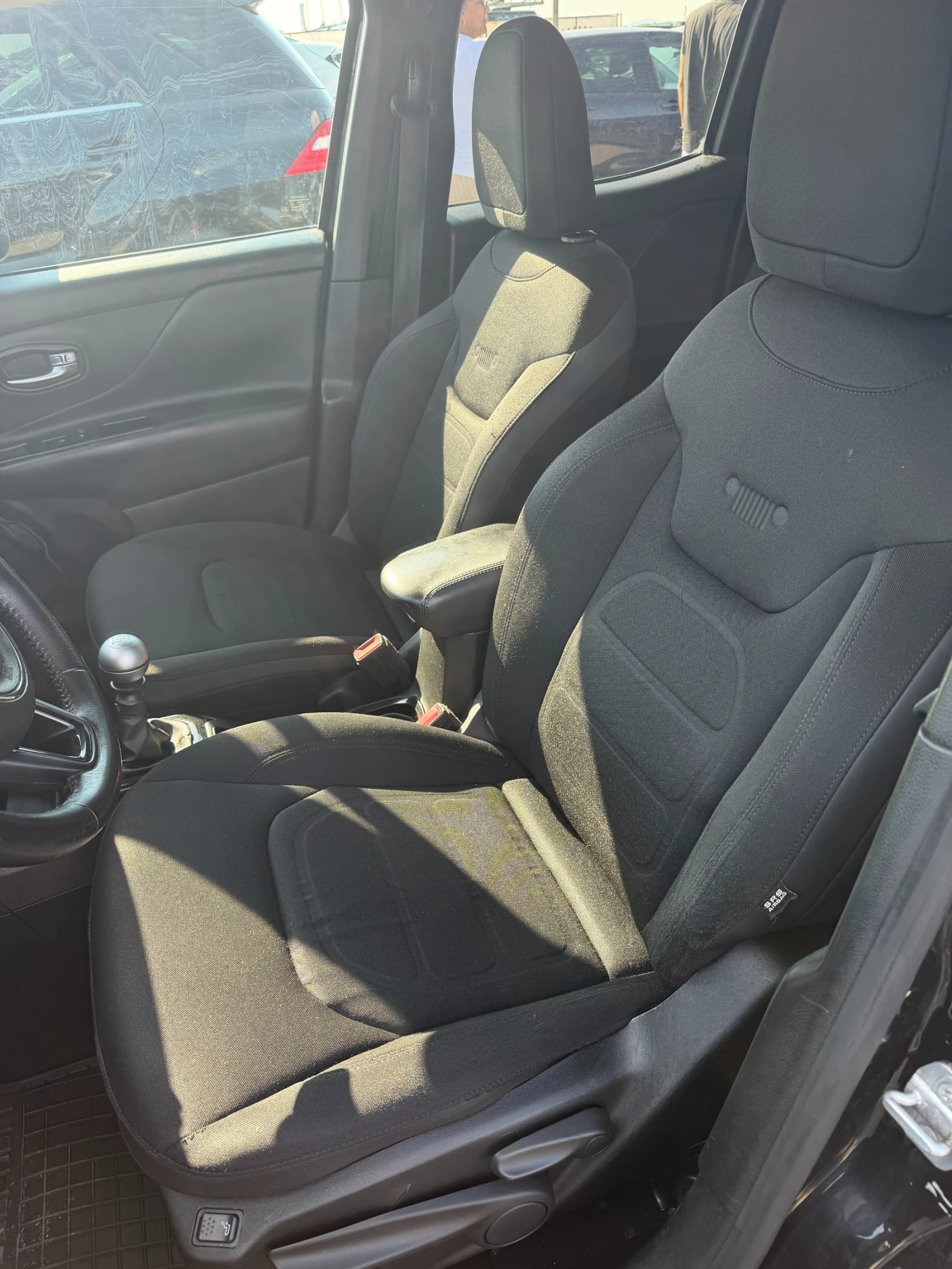 Jeep Renegade 1.4GAZ NAVI EURO 6, снимка 12 - Автомобили и джипове - 55551972