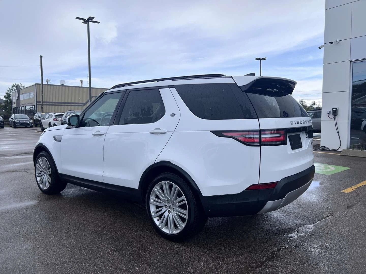 Land Rover Discovery, снимка 8 - Автомобили и джипове - 56020299