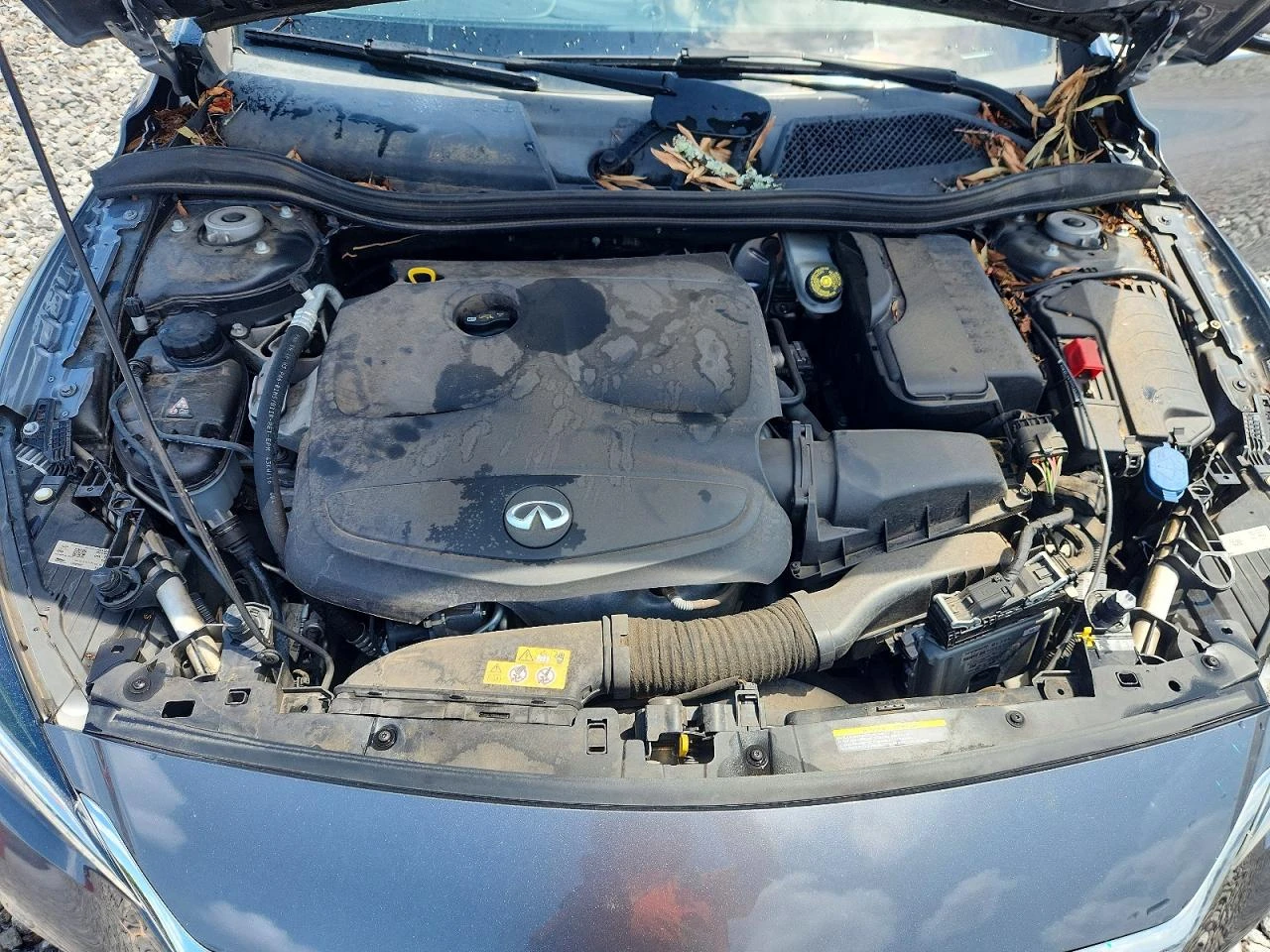 Infiniti QX30 2.0l Base, снимка 11 - Автомобили и джипове - 56024593