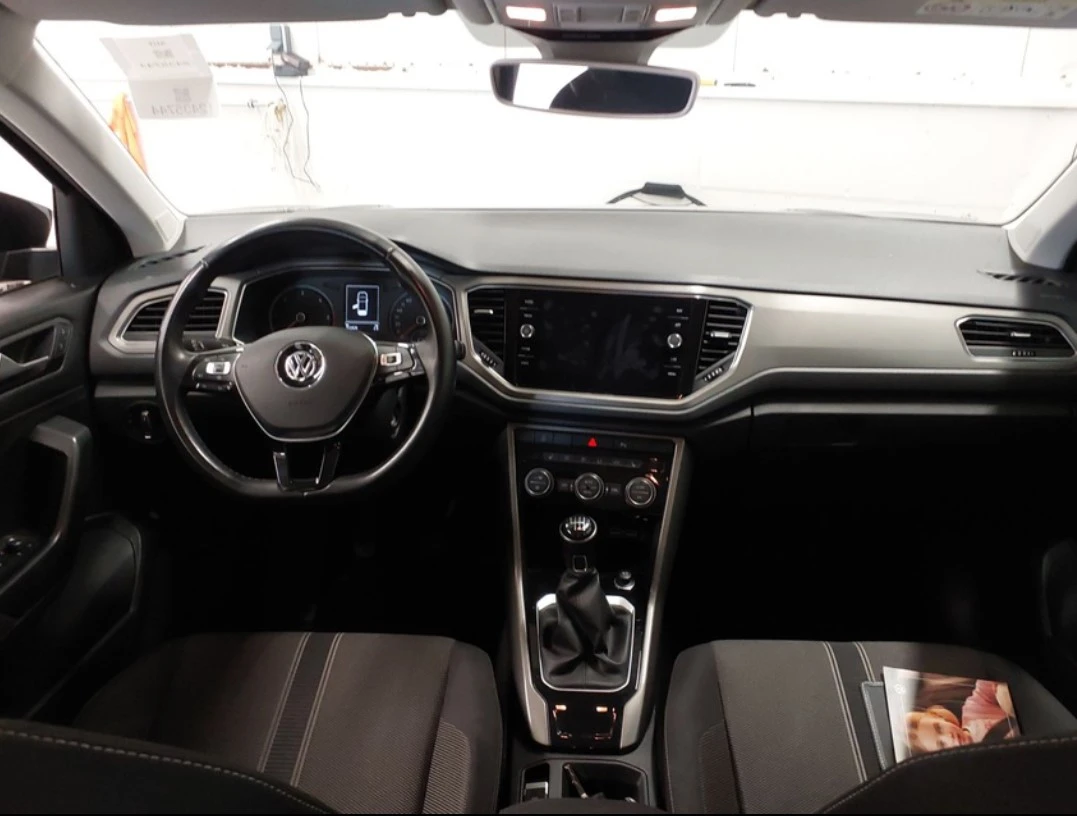 VW T-Roc 2.0 TDI/ DESIGN/ Очакван!, снимка 5 - Автомобили и джипове - 56111908