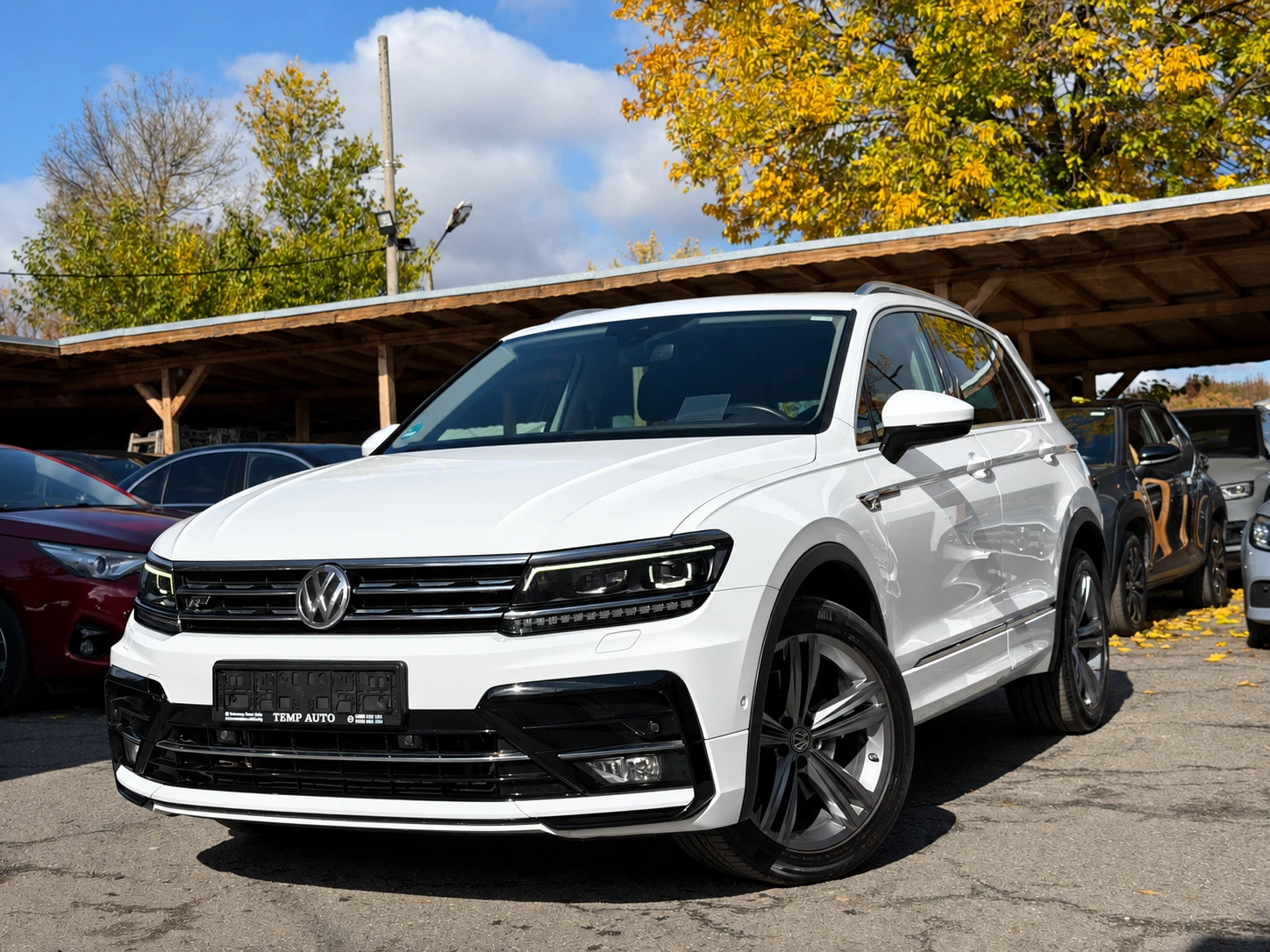 VW Tiguan R-Line* 4�4* VIRTUAL* �������� ��-�� � ����� �-�� | Mobile.bg � ����������� 1