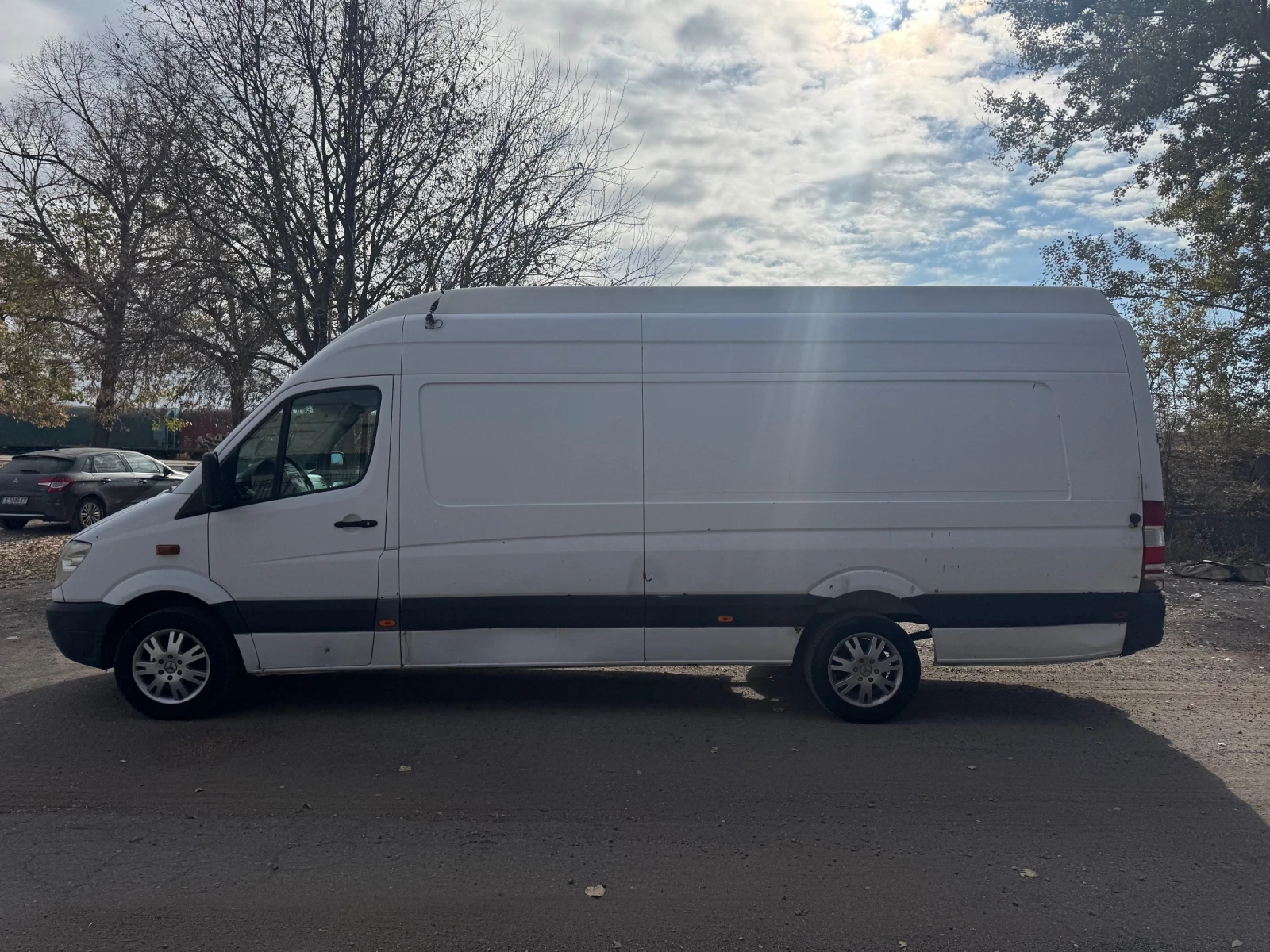 Mercedes-Benz Sprinter 318 3.0 DIESEL MAXSI - изображение 8