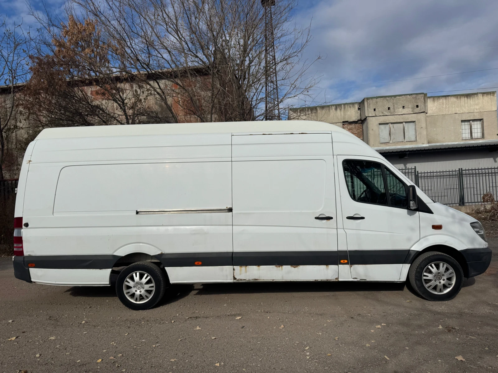 Mercedes-Benz Sprinter 318 3.0 DIESEL MAXSI - изображение 4