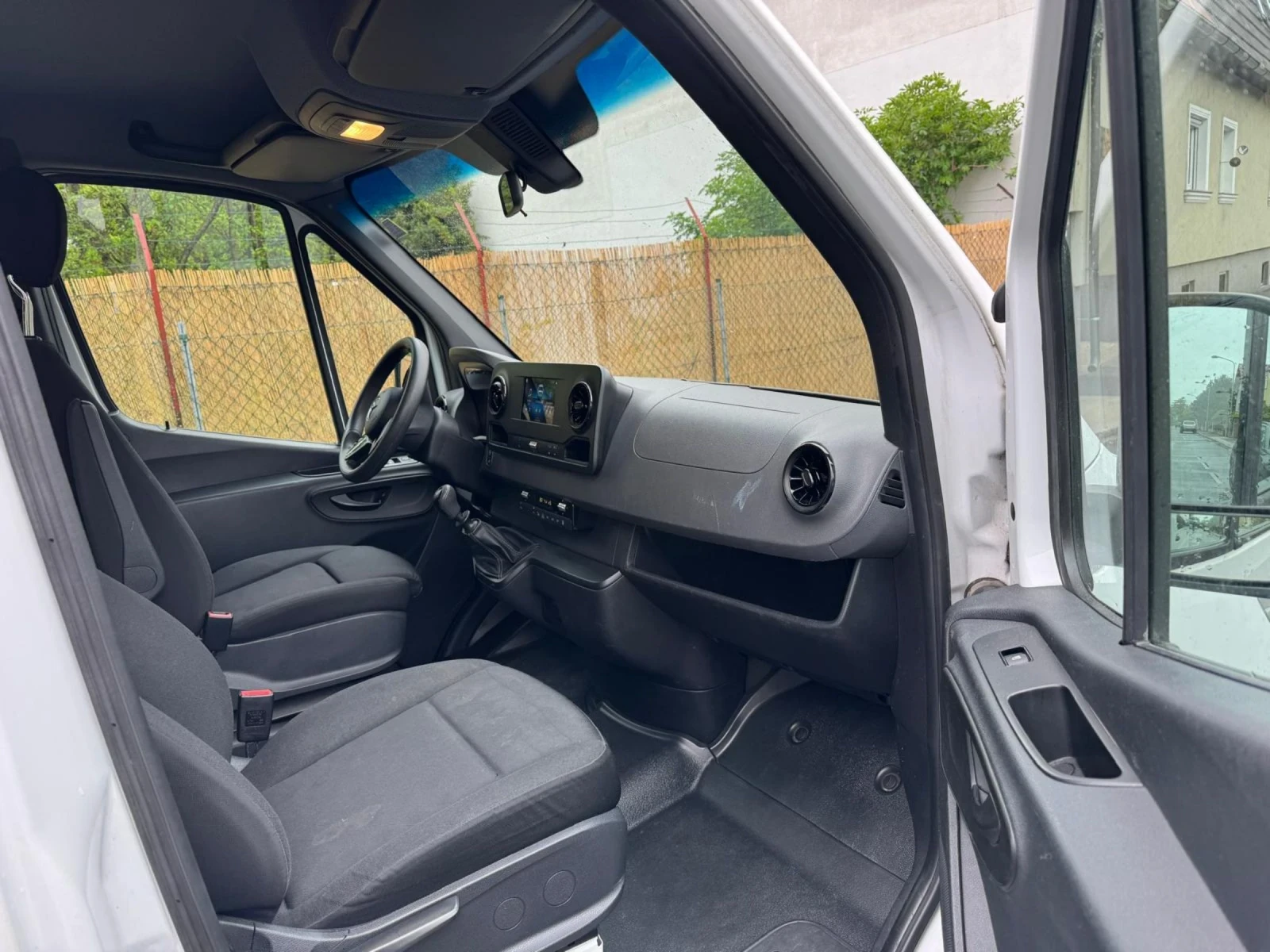 Mercedes-Benz Sprinter 214 CDI 8+ 1 EU6 - изображение 10