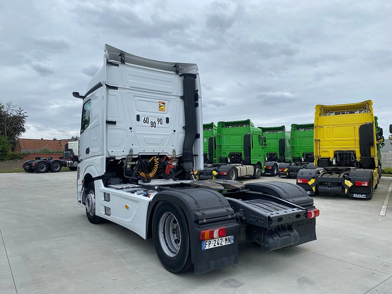 Mercedes-Benz Actros 1845 - изображение 7