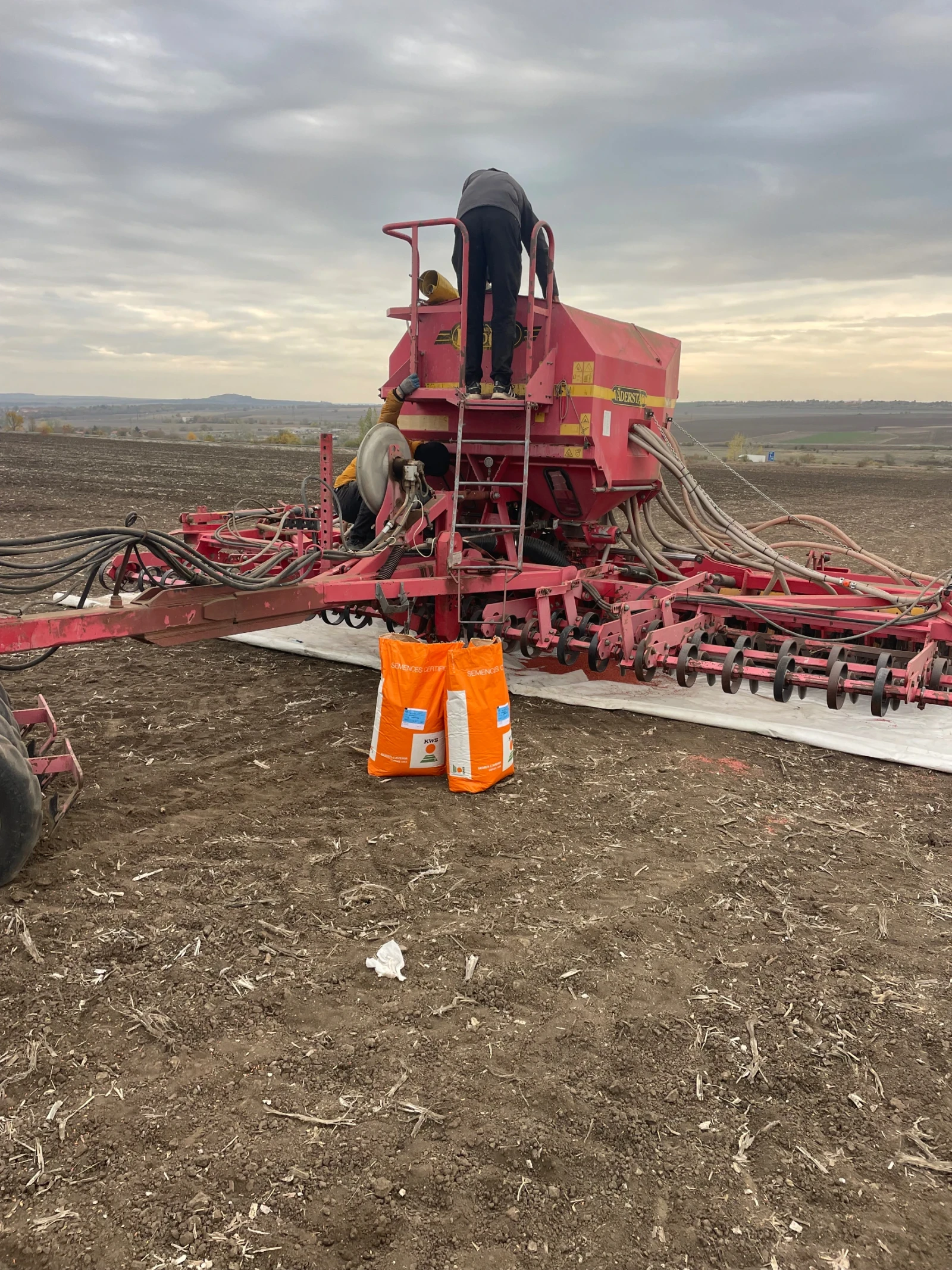 Сеялка Vaderstad Rapid 600f, снимка 1