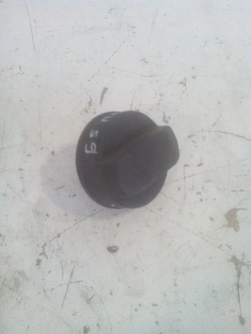 Капачка резервоар вътрешна Фолксваген Пасат Б5