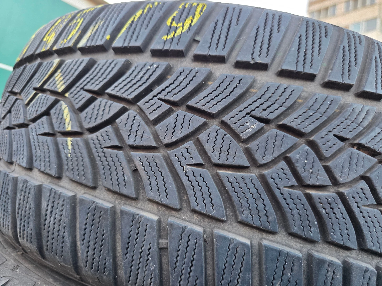 ���� 225/45R19 | Mobile.bg � ����������� 1