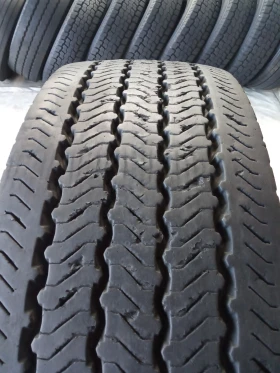 Гуми Всесезонни 275/70R22.5, снимка 2 - Гуми и джанти - 49121566