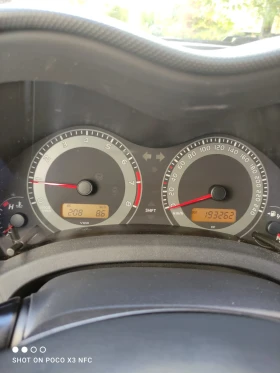 Toyota Auris, снимка 10