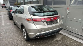 Honda Civic 1.8, снимка 12 - Автомобили и джипове - 44324921