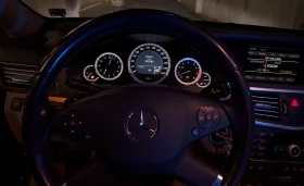 Mercedes-Benz E 350 CGI, снимка 6