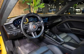 Porsche 911 Carrera 4 GTS Coupe | Mobile.bg    8
