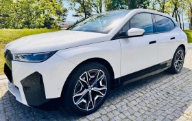 BMW iX xDrive40 - 112999 лв. - 17979163 3