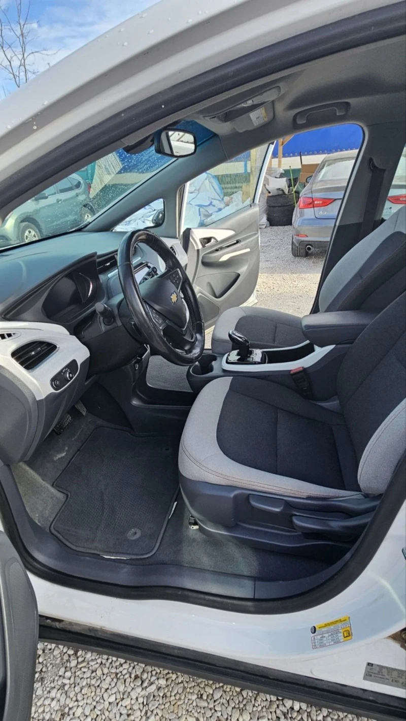 Chevrolet Bolt EV, снимка 11 - Автомобили и джипове - 44143594