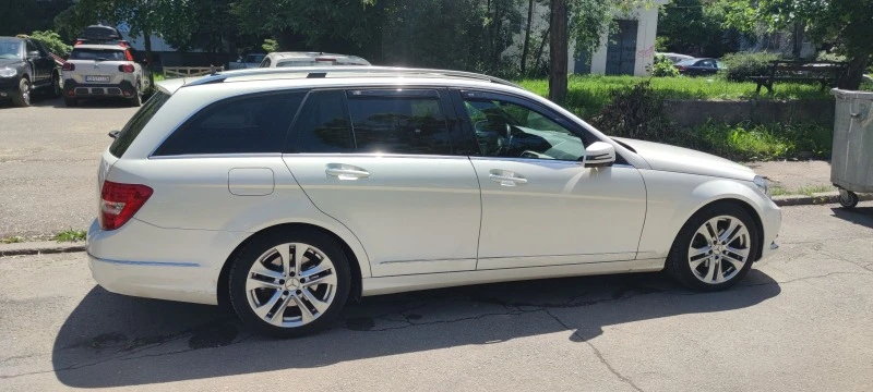 Mercedes-Benz C 250, снимка 5 - Автомобили и джипове - 48130598