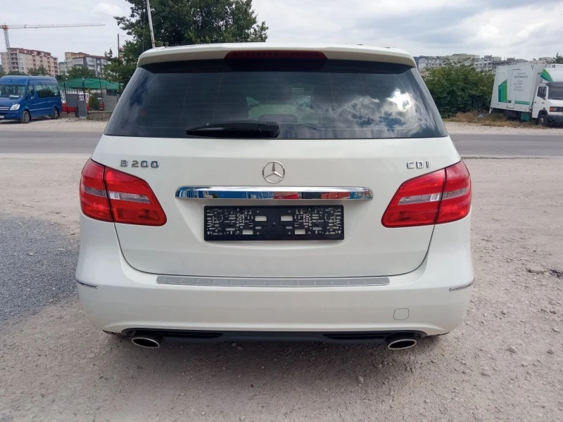 Mercedes-Benz B 200  CDI 136k.c., снимка 6 - Автомобили и джипове - 46456389