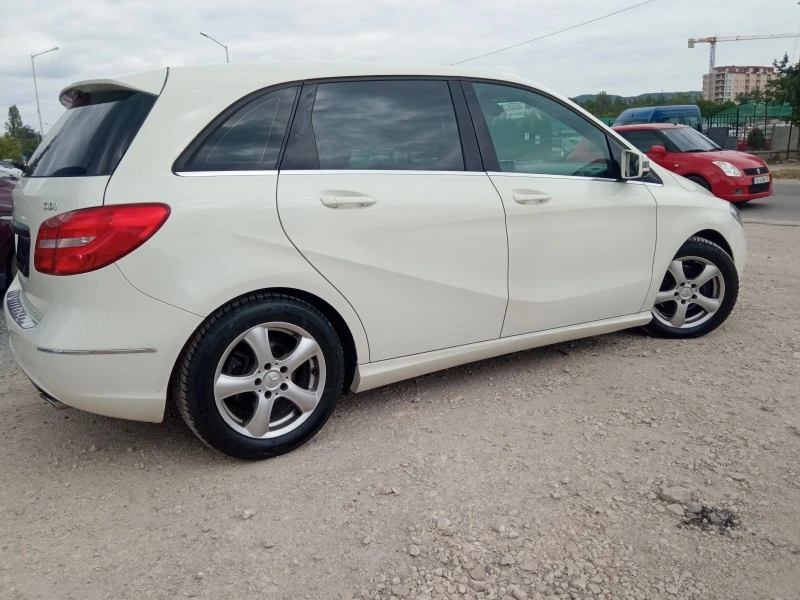 Mercedes-Benz B 200  CDI 136k.c., снимка 4 - Автомобили и джипове - 46456389