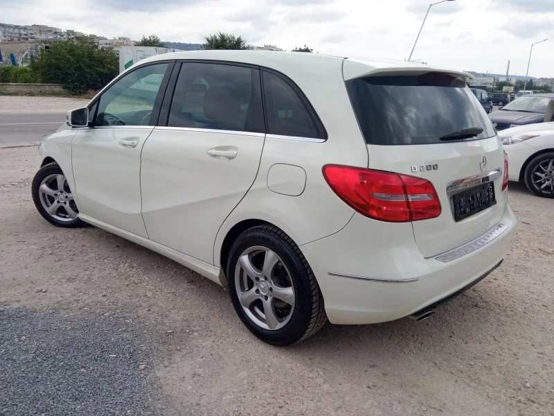 Mercedes-Benz B 200  CDI 136k.c., снимка 5 - Автомобили и джипове - 46456389